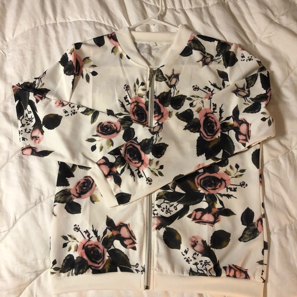Women’s Lightweight Zip Jacket